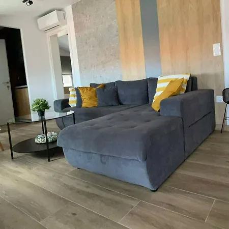 Kalypso House Apartment
