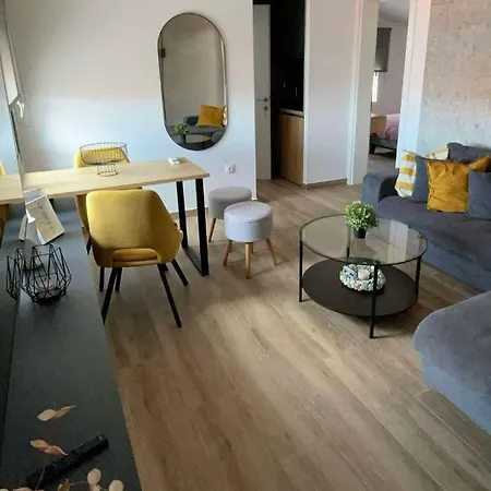 Kalypso House Apartment *
